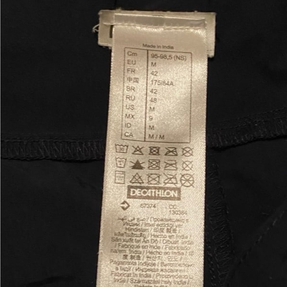 DECATHLON Men's Blue Hiking Shorts Size M - Picture 3 of 4